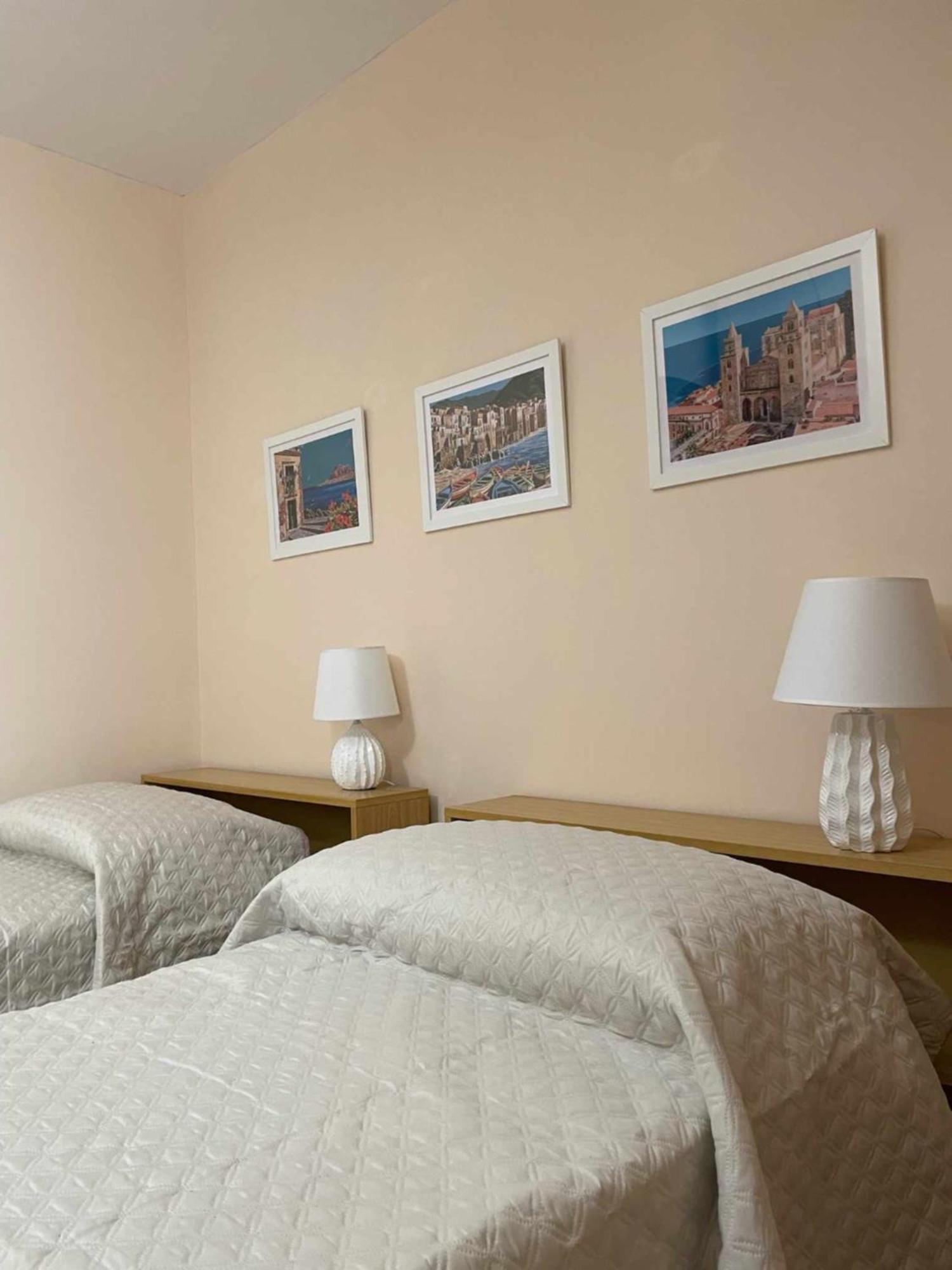 Maresia Apartment By Casa In Mente Cefalu Bagian luar foto